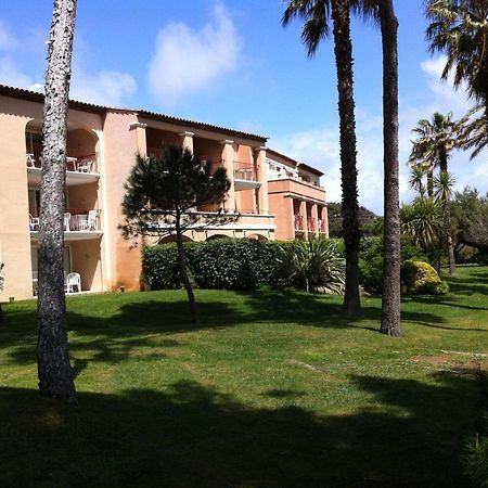 T2 vue mer 50m de la plage à Giens  Hyères Esterno foto